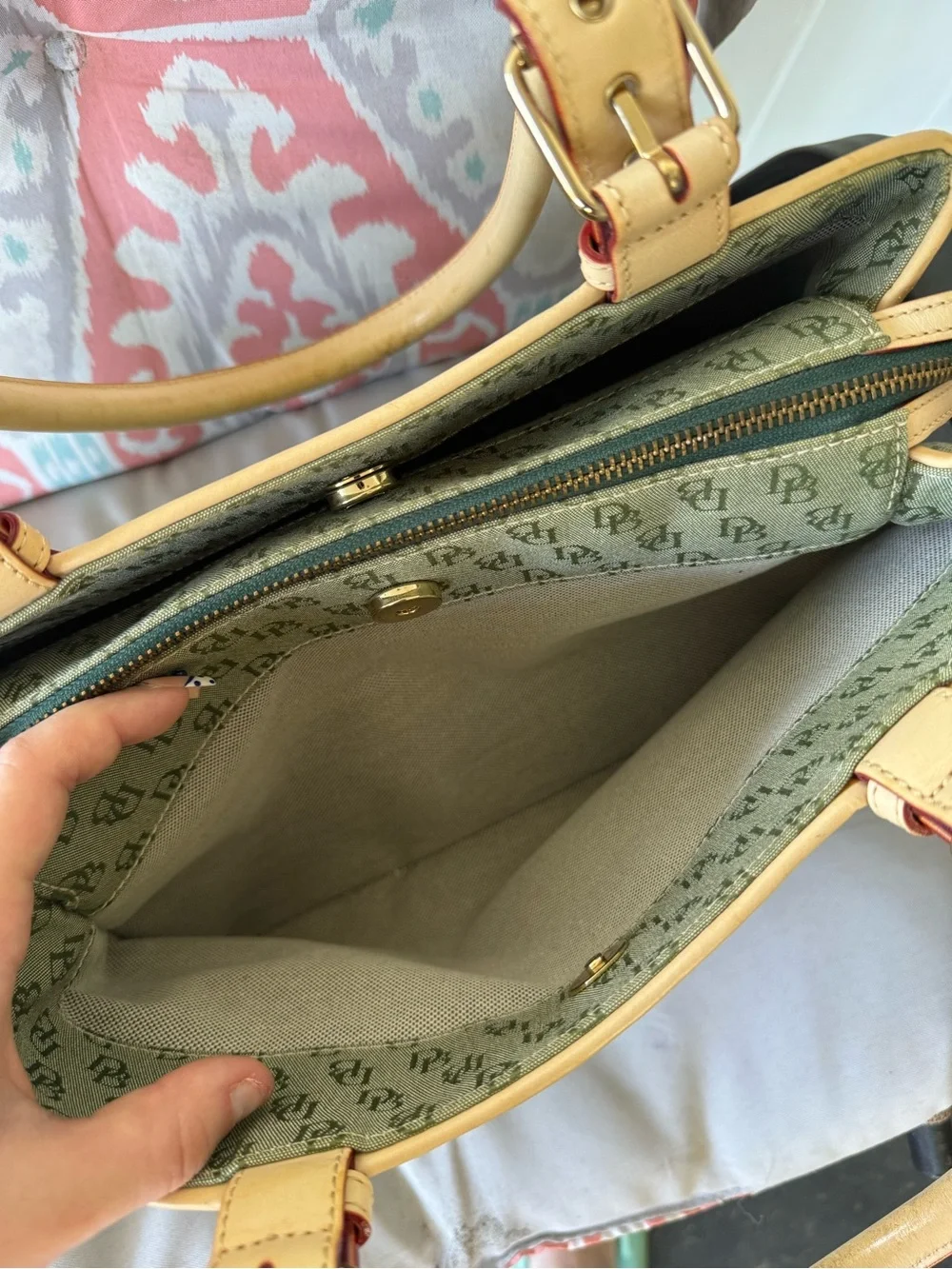 Dooney & Bourke (4 PIECE) Y2K 3-Compartment Satchel